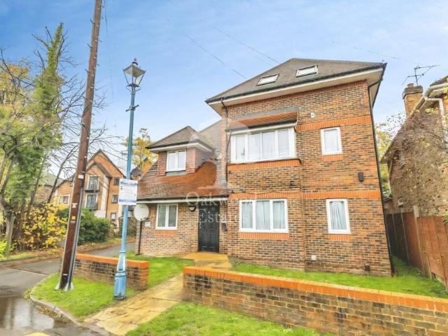 Apartment for rent in Slough