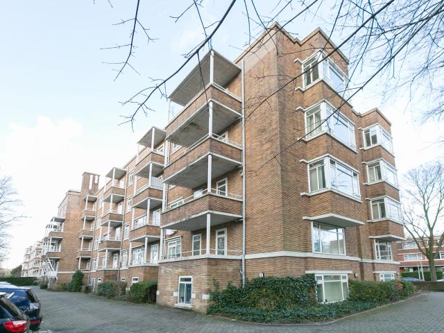 Appartement te huur in Benoordenhout, Zuid Holland