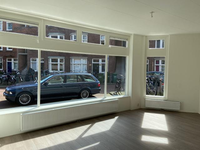 Appartement te huur in Bezuidenhout, Zuid Holland