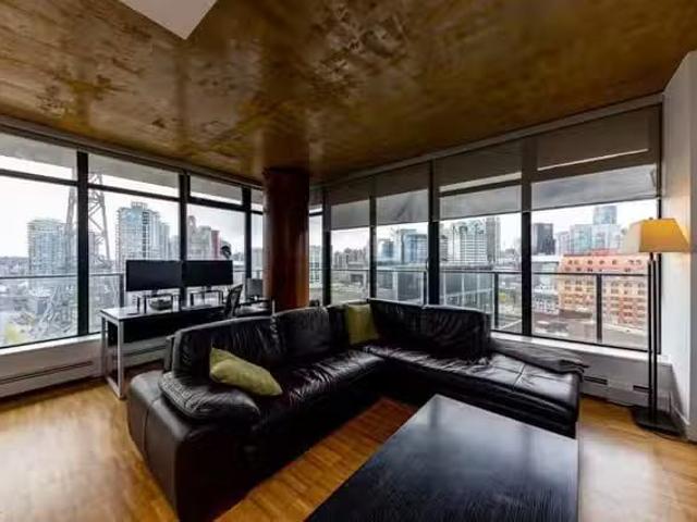 Apartment for rent in Vancouver, British Columbia