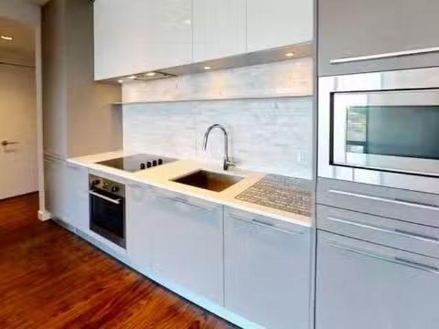 Apartment for rent in Vancouver, British Columbia