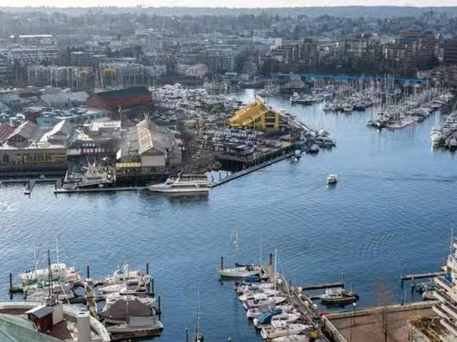 Apartment for rent in Vancouver, British Columbia