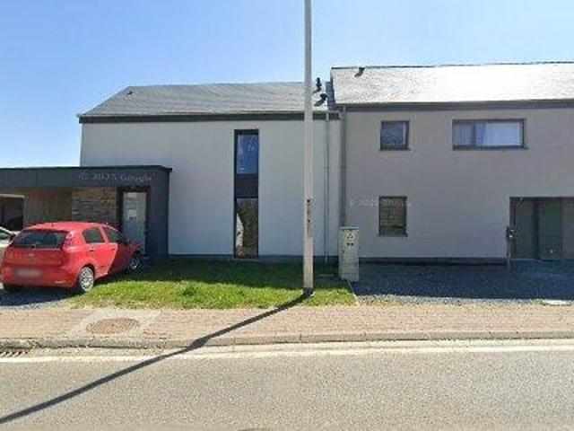 Appartement location à Vaux-lez-rosieres, Wallonie