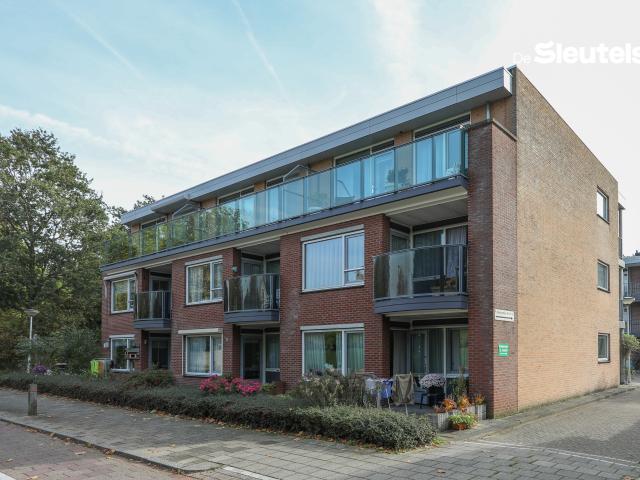 Appartement te huur in Voorschoten, Zuid Holland