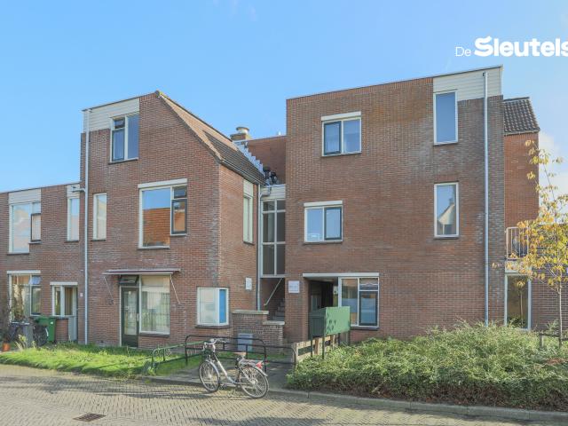 Studio te huur in Voorschoten, Zuid Holland