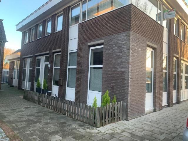 Appartement te huur in Poeldijk, Zuid Holland