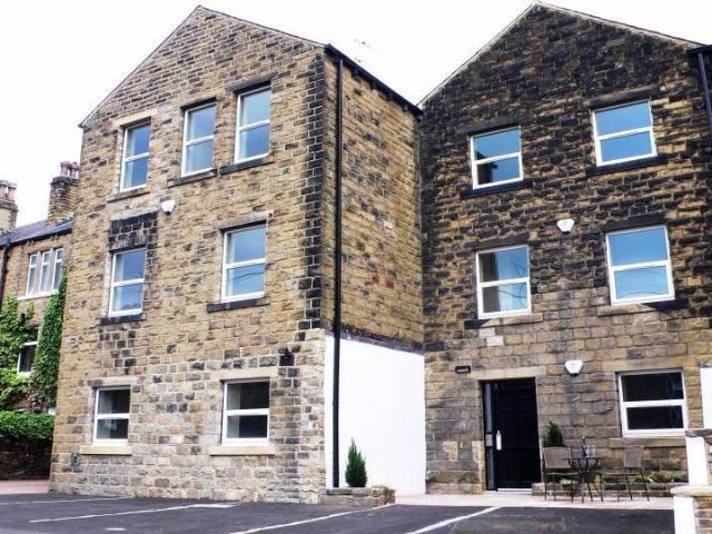 Apartment for rent in Lower Cumberworth, West Yorkshire