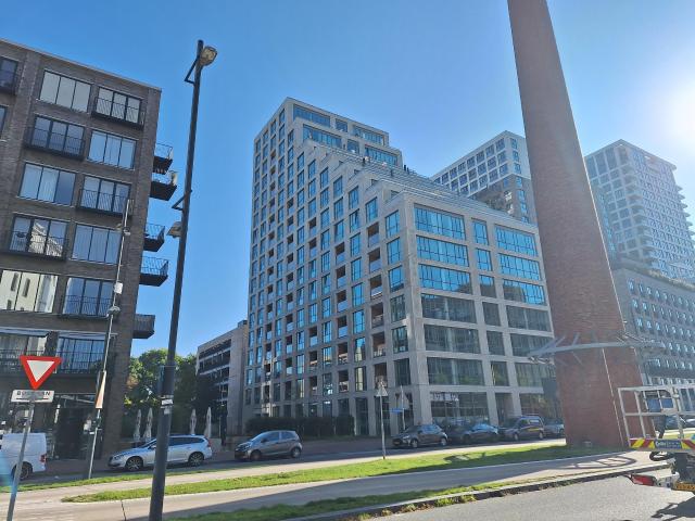 Appartement te huur in Strijp, Acht