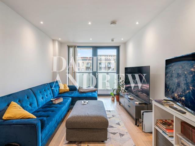 Apartment for rent in Hale Village, Tottenham Hale
