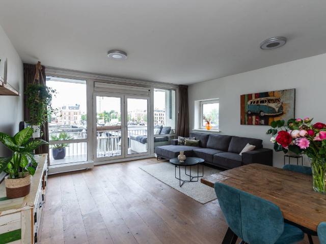 Appartement te huur in Oost, Amsterdam