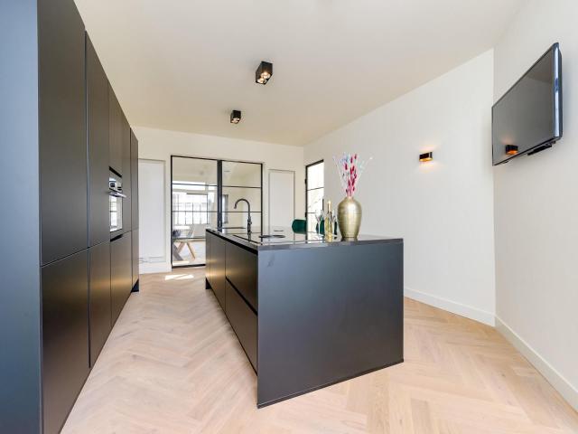 Appartement te huur in Benoordenhout, Zuid Holland