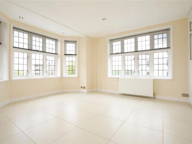 Apartment for rent in St. John's Wood, Greater London