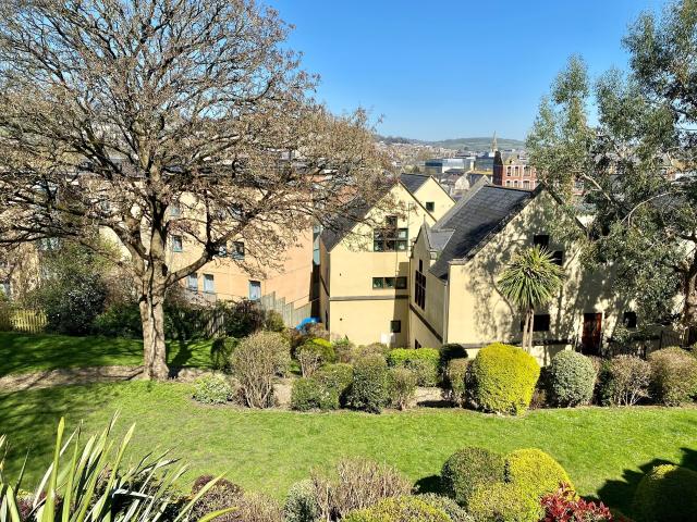 Apartment for rent in Beechen Cliff, Bath