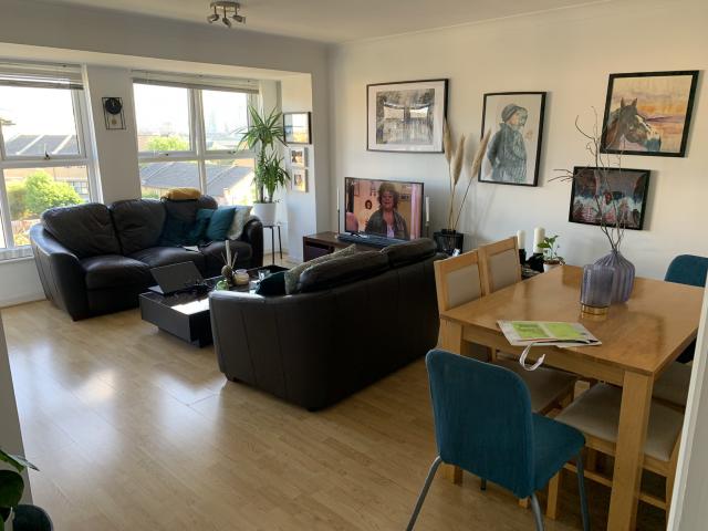 Apartment for rent in Silvertown, Greater London