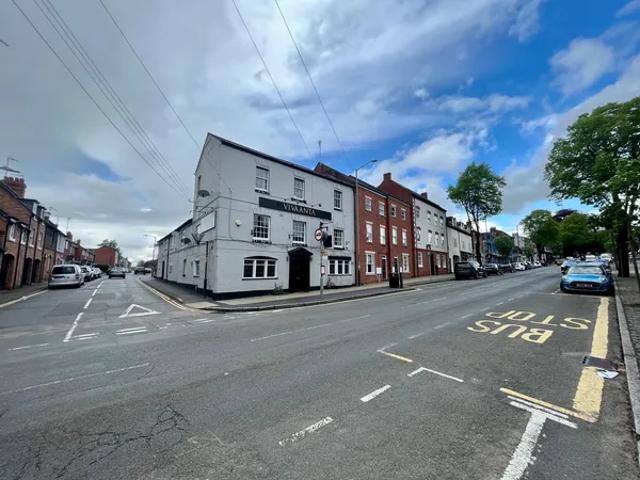 Apartment for rent in Cliff Hill, Green Close
