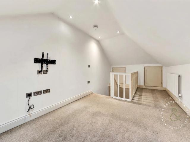 Apartment for rent in Falcon Lodge, Wales