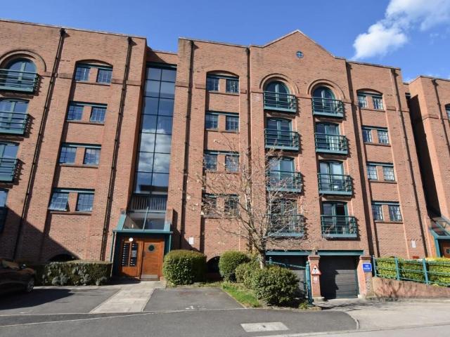 Apartment for rent in Hoole, Two Mills