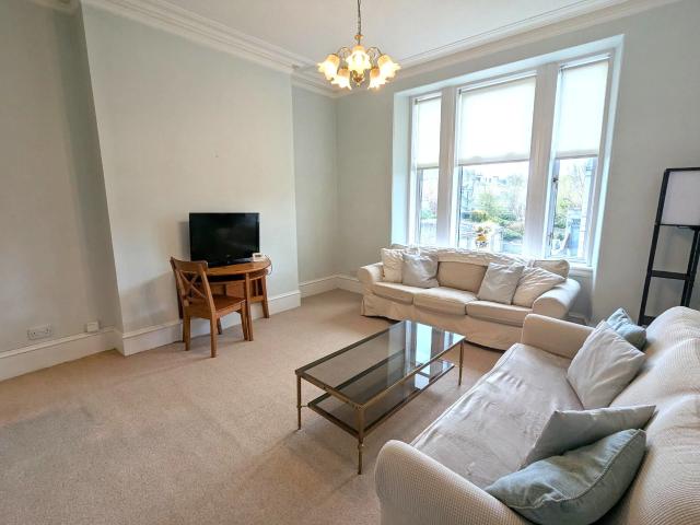 Apartment for rent in West End, Ballindoch