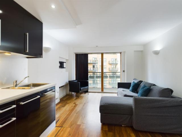 Apartment for rent in Holbeck, West Yorkshire