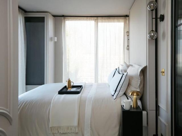 Apartment for rent in Brondesbury, Greater London
