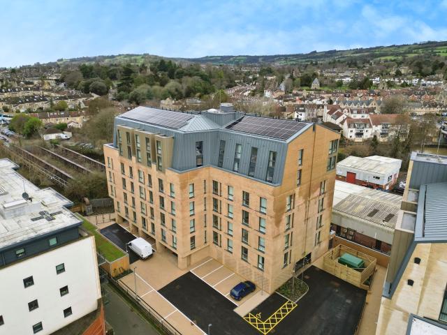 Apartment for rent in East Twerton, Dulcote