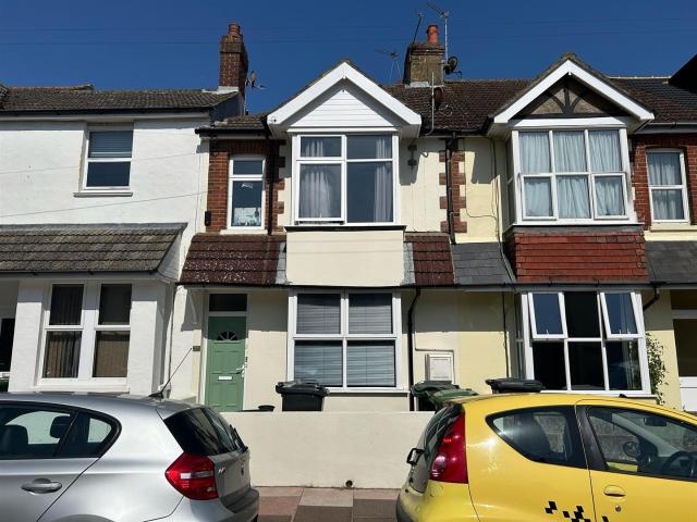 Apartment for rent in Central, Heathlands