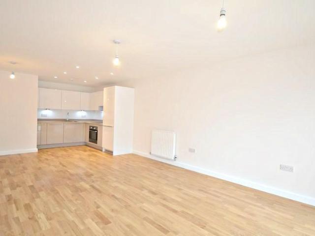 Apartment for rent in Slough