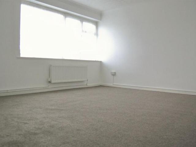 Apartment for rent in Petersfield, Bolton Low Houses