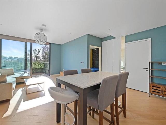Apartment for rent in Shepherd's Bush, Greater London