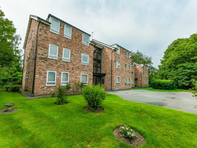 Apartment for rent in Timperley, Trafford Park