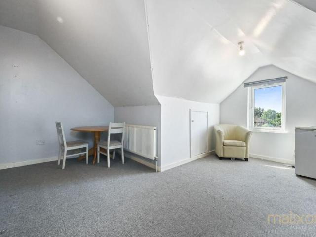 Apartment for rent in London Borough of Croydon, Isle Of Man