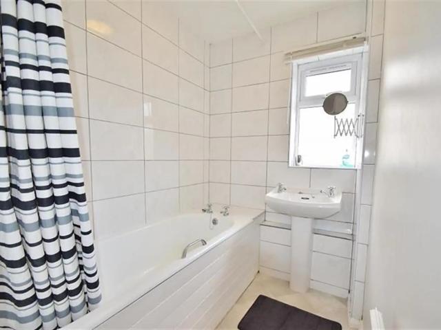 Apartment for rent in Sleepers' Hill, Hampshire