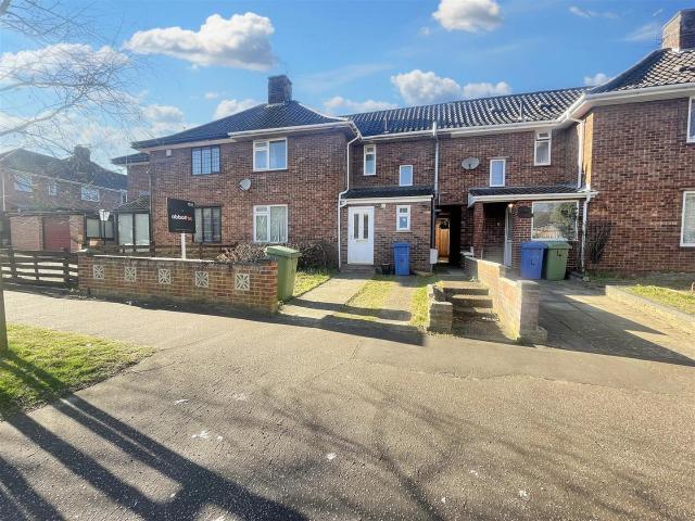Apartment for rent in Earlham Rise, East Bank