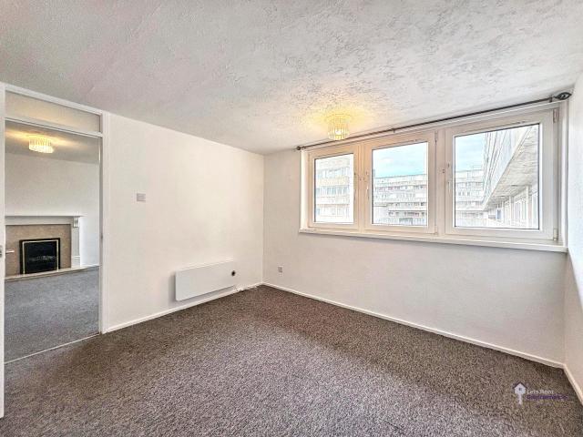 Apartment for rent in The Polygon, City Of Southampton