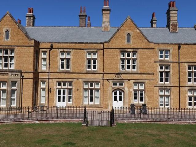 Apartment for rent in Brentingby, Leicestershire