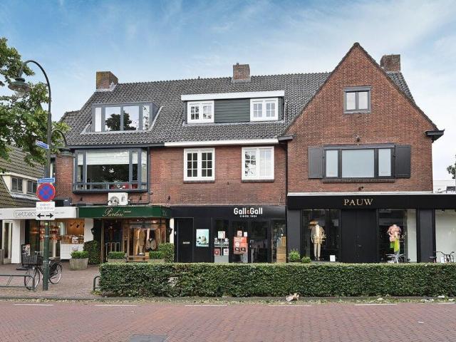 Appartement te huur in Laren, Noord Holland