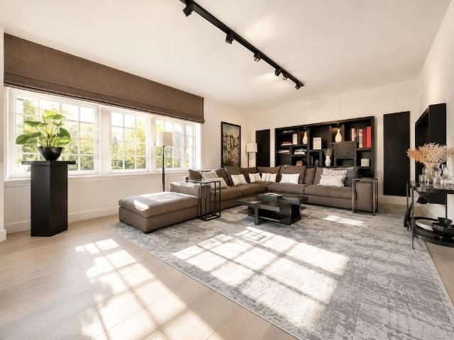 Appartement te huur in Zuid, Amsterdam