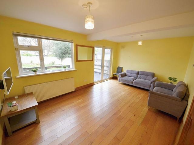 Room to rent in Bluebell, North Tipperary
