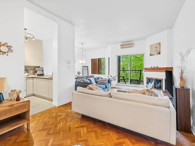 Apartment for rent in Chomedey, Laval (région administrative)