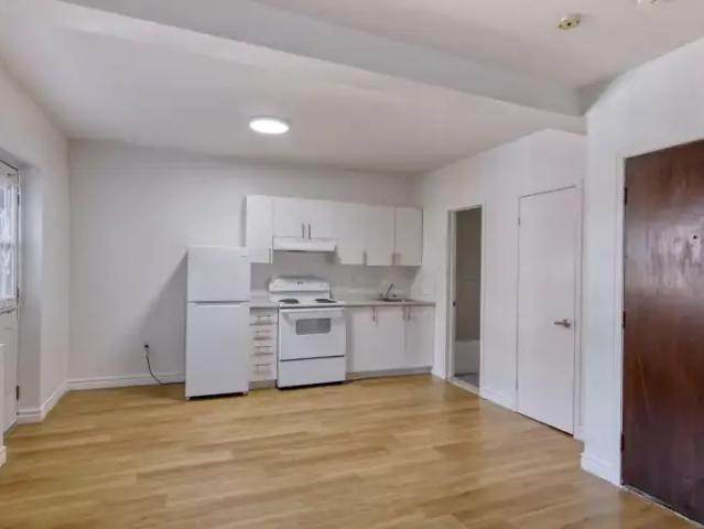 Apartment for rent in St. Leonard's, Quebec
