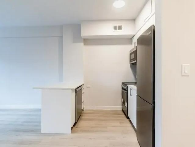 Apartment for rent in St. Leonard's, Quebec