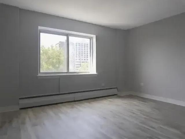 Apartment for rent in St. Leonard's, Quebec