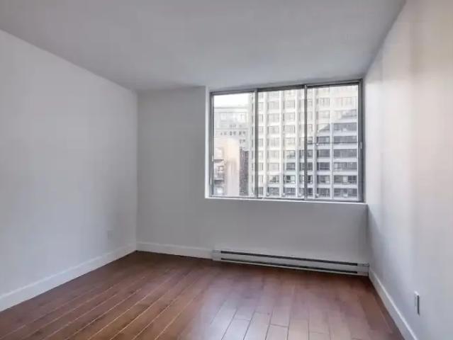 Apartment for rent in St. Leonard's, Quebec