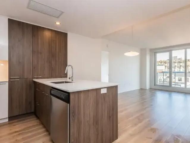 Apartment for rent in St. Leonard's, Quebec