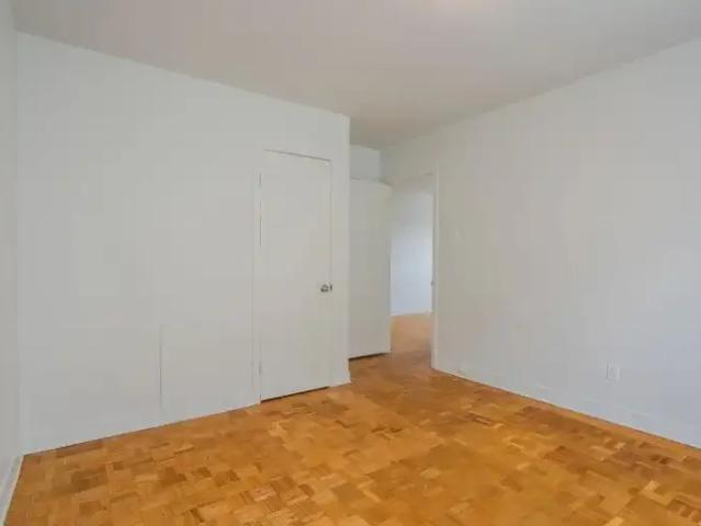 Apartment for rent in St. Leonard's, Quebec
