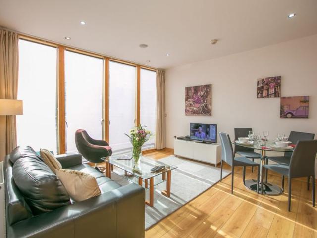 Apartment to rent in Bluebell, North Tipperary