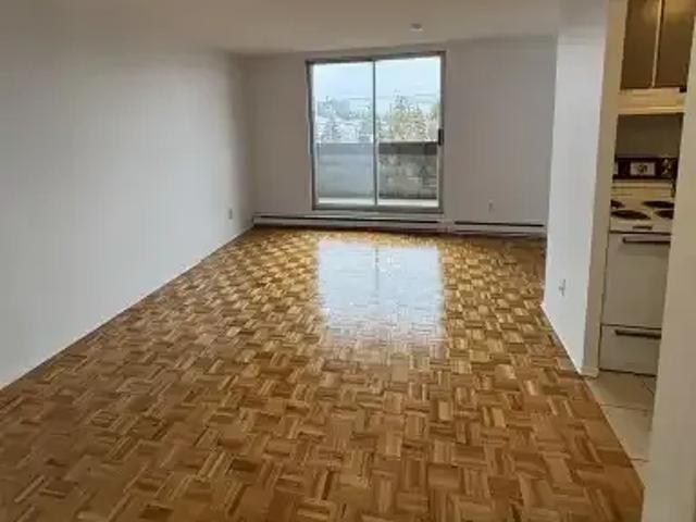 Apartment for rent in Mulhurst Bay, Ontario
