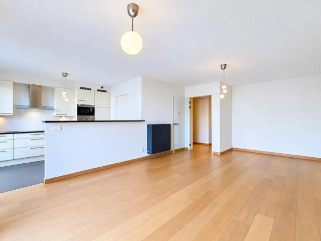 Appartement location à Woluwe-Saint-Lambert - Sint-Lambrechts-Woluwe, Brussel-Hoofdstad - Bruxelles-Capitale