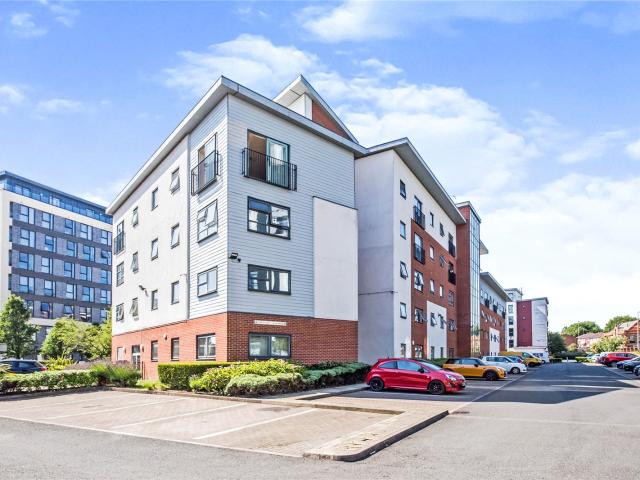 Apartment for rent in Ordsall, Salford