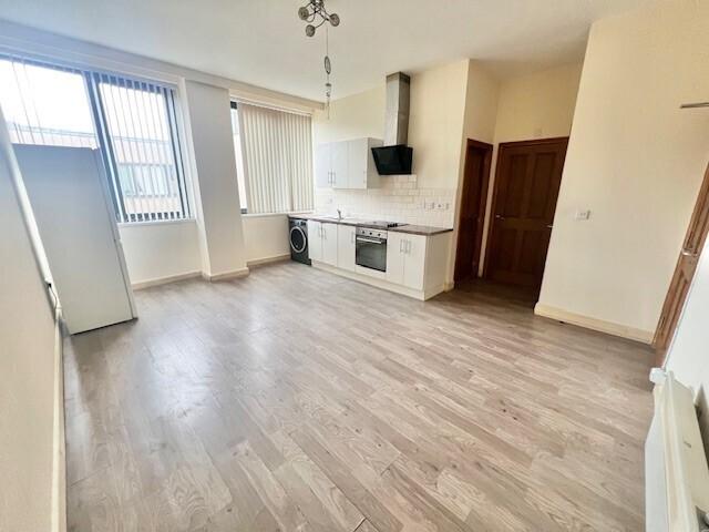 Apartment for rent in Woolshops, Calderdale